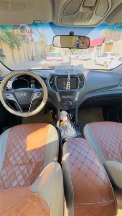 Hyundai Grand Santa Fe